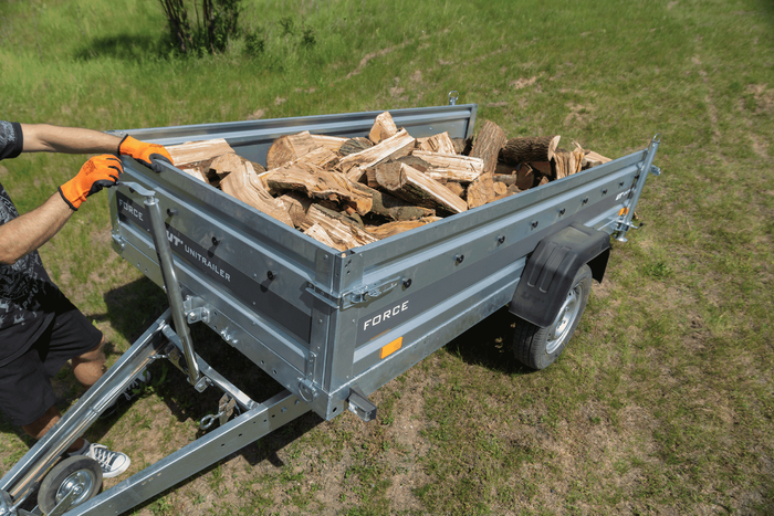 Manivelă UNITRAILER cu mânere pentru basculare și descărcarea unei remorci auto de 1000 kg 500-865 mm